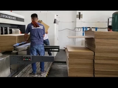 آلة قطع وتقطيع الطابعة فليكسو